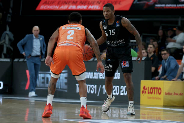 他们以具有 他们以具有